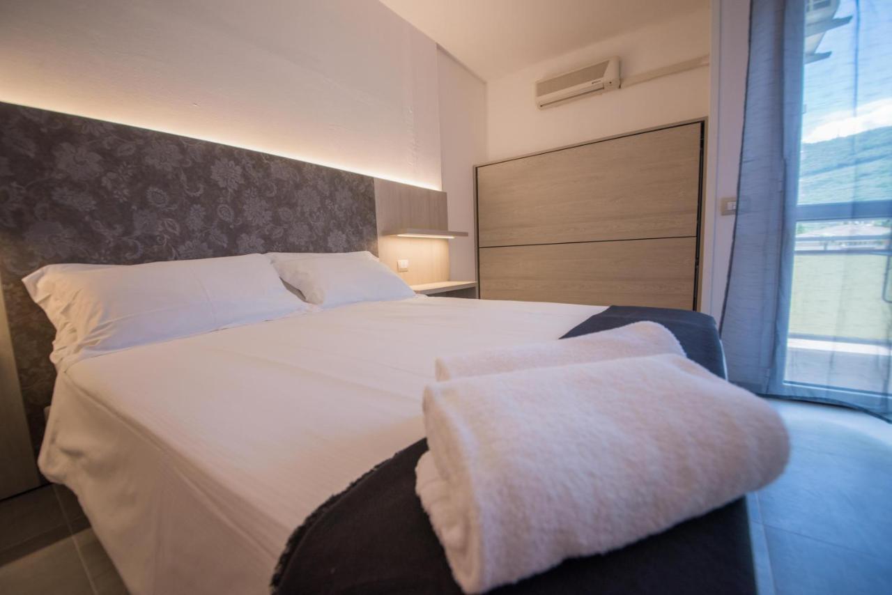 Residence Cristine Ρίβα ντελ Γκάρντα Εξωτερικό φωτογραφία
